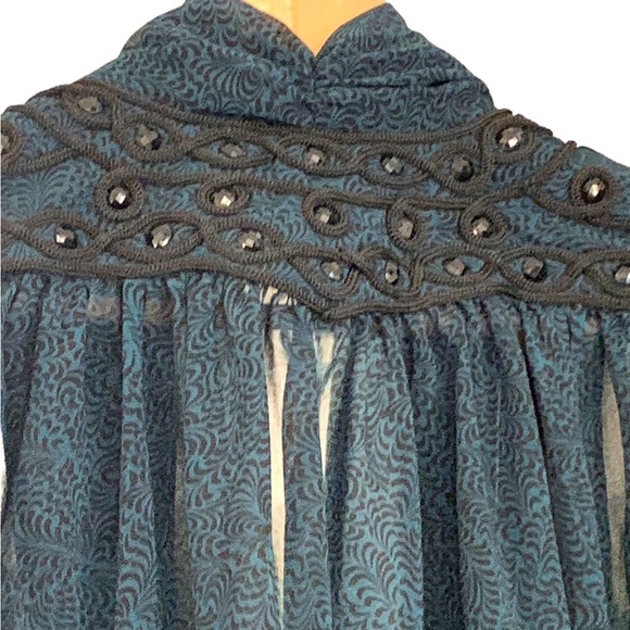 French Connection Blouse - Picture 2 of 7